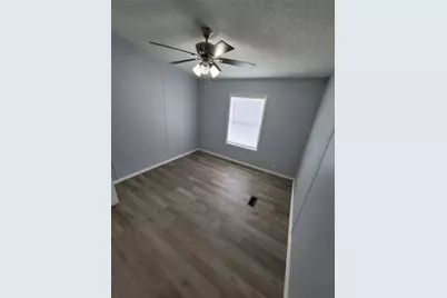 902 Devils River Drive, Granbury, TX 76048 - Photo 21