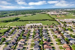 828 Windswept Dr, Cedar Hill, TX 75104 - Photo 35