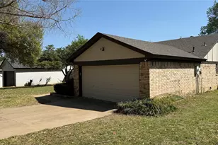 2961 Cripple Creek Trail, Grapevine, TX 76051 - Photo 3