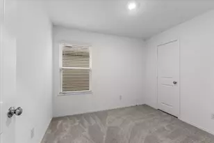 8631 Cottage Crk Dr, Fort Worth, TX 76123 - Photo 13