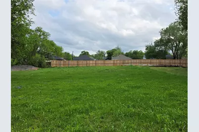 3815 Pace Street, Greenville, TX 75401 - Photo 1