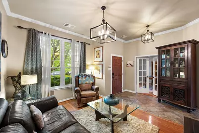 904 Lindstrom Drive, Fort Worth, TX 76131 - Photo 11