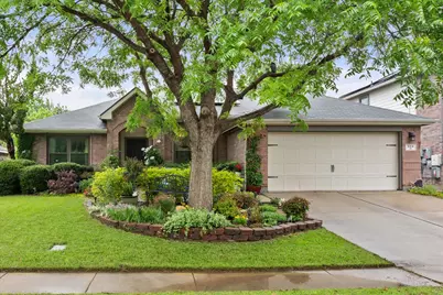 904 Lindstrom Drive, Fort Worth, TX 76131 - Photo 1