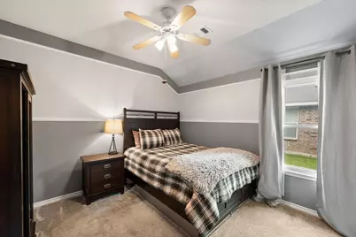 904 Lindstrom Drive, Fort Worth, TX 76131 - Photo 33