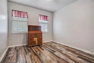 1503 Cherry St, Gainesville, TX 76240 - Photo 9