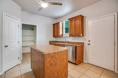 1503 Cherry Street, Gainesville, TX 76240 - Photo 7