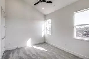 2143 Mail Ave, Dallas, TX 75235 - Photo 19