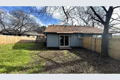 6038 Calloway Court, Fort Worth, TX 76114 - Photo 13