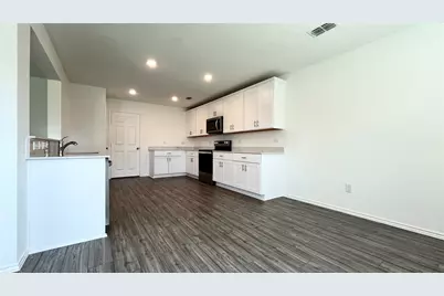 812 Poppy Cove Lane, Princeton, TX 75407 - Photo 5