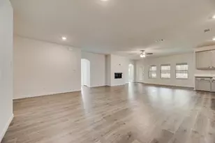 2016 Hampton St, Anna, TX 75409 - Photo 5