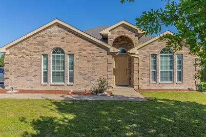 301 Wintergreen Court, Weatherford, TX 76085 - Photo 1