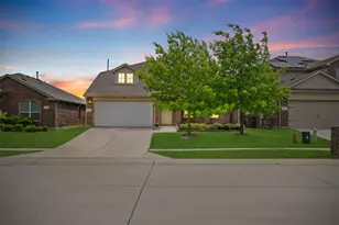 2103 Meadow Park Dr, Princeton, TX 75407 - Photo 3