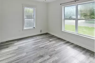 265 W Shirley Street, Stephenville, TX 76401 - Photo 3