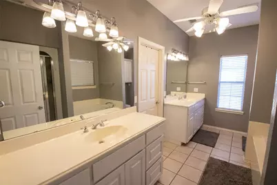 514 Preston Drive, Pottsboro, TX 75076 - Photo 17