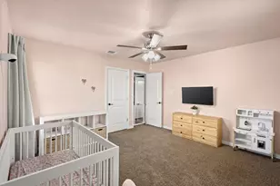 300 Lipscomb St, Cleburne, TX 76031 - Photo 19