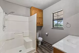 325 Lincoln St, Trinidad, TX 75163 - Photo 15