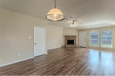 1311 Chapman Drive, Lancaster, TX 75134 - Photo 3