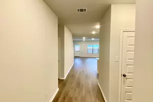 615 Metallic Tree Ln, Van Alstyne, TX 75495 - Photo 7