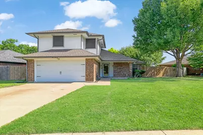 364 La Quinta Circle S, Keller, TX 76248 - Photo 1