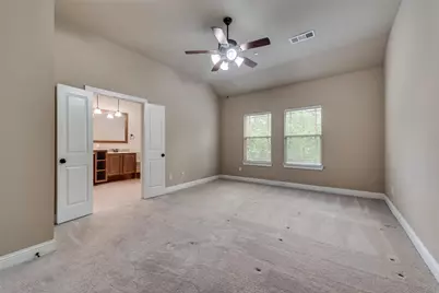 1003 Brook Hollow Drive, Euless, TX 76039 - Photo 15