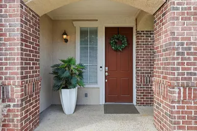 2535 Champagne Drive, Irving, TX 75038 - Photo 5