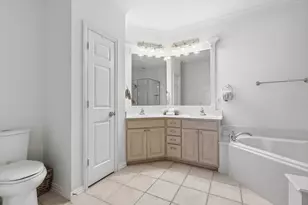 2535 Champagne Dr, Irving, TX 75038 - Photo 19