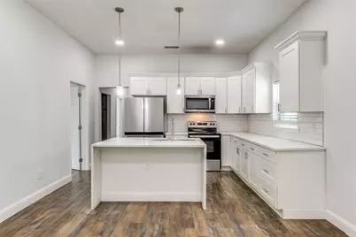 2323 Stoneman Street, Dallas, TX 75215 - Photo 9