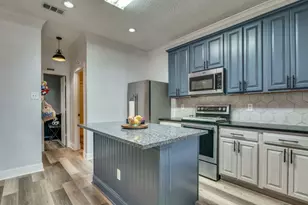 13628 Cherokee Ranch Rd, Fort Worth, TX 76262 - Photo 17