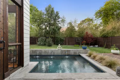 8619 San Benito Way, Dallas, TX 75218 - Photo 33