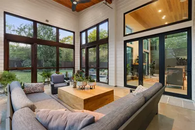 8619 San Benito Way, Dallas, TX 75218 - Photo 23