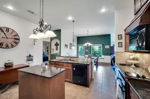 1675 Potomac Dr, Burleson, TX 76028 - Photo 3