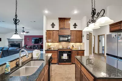 1675 Potomac Drive, Burleson, TX 76028 - Photo 17