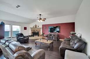 1675 Potomac Dr, Burleson, TX 76028 - Photo 13