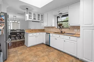 4200 Jennifer Ln, Crowley, TX 76036 - Photo 15