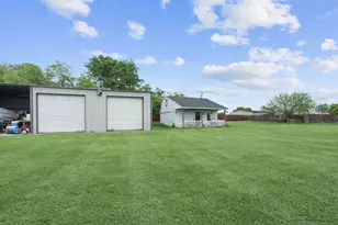 4200 Jennifer Ln, Crowley, TX 76036 - Photo 31