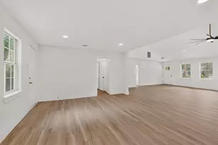 910 S Chatfield St, Ennis, TX 75119 - Photo 15