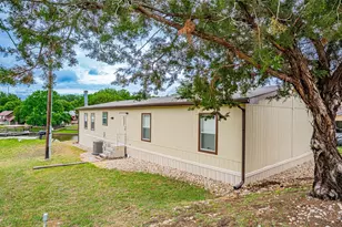 2717 Creek Dr, Granbury, TX 76048 - Photo 3