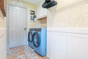 523 W 1st St, Justin, TX 76247 - Photo 23