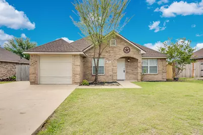 620 Jordan Lane, Waxahachie, TX 75165 - Photo 1