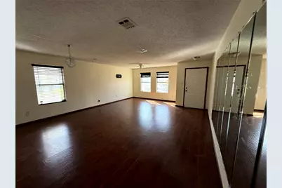 7919 Mosstree Drive, Arlington, TX 76001 - Photo 7