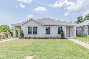 4610 Sausalito Dr, Arlington, TX 76016 - Photo 1