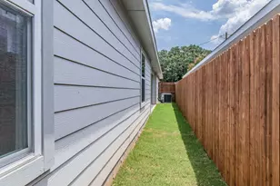 4610 Sausalito Dr, Arlington, TX 76016 - Photo 15