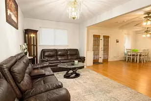 420 Price Dr, Lewisville, TX 75067 - Photo 5