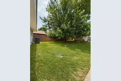 420 Price Drive, Lewisville, TX 75067 - Photo 17
