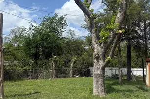 2011 Pine Ave, Waco, TX 76708 - Photo 3