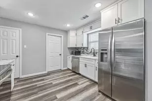 535 S Belknap St, Mexia, TX 76667 - Photo 13