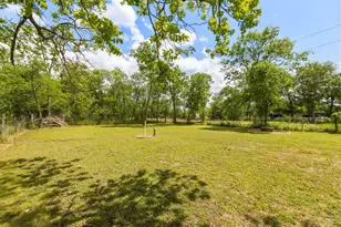 535 S Belknap St, Mexia, TX 76667 - Photo 31