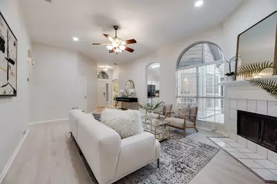 336 Touchdown Drive, Irving, TX 75063 - Photo 7