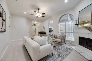 336 Touchdown Dr, Irving, TX 75063 - Photo 7