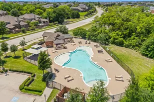 11804 Hamptonbrook Dr, McKinney, TX 75071 - Photo 19